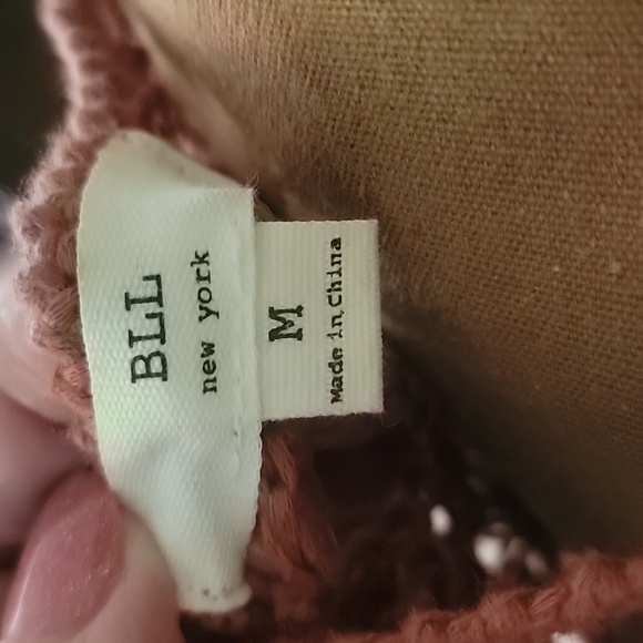 Crocheted BLL Vest Sz Med - Picture 5 of 5